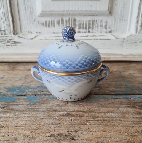 B&G Seagull with gold edge small sugar bowl no. 593