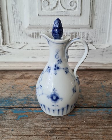 B&G Blue traditional vinegar jug no. 197