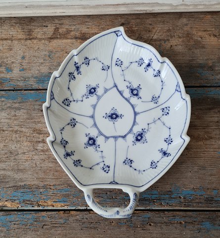 Royal Copenhagen Blue Fluted leaf-shaped dish no. 145