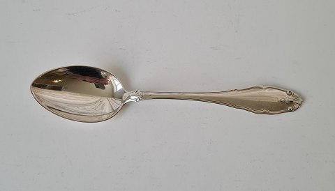 Charlottenborg dessert spoon in silver 18 cm.