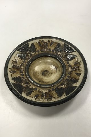 Royal Copenhagen Stoneware Dish by Jørgen Mogensen No. 21388