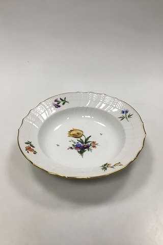 Royal Copenhagen Saxon Flower Light Deep plate No 1616