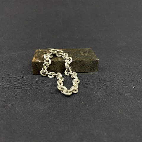 Anchor chain bracelet