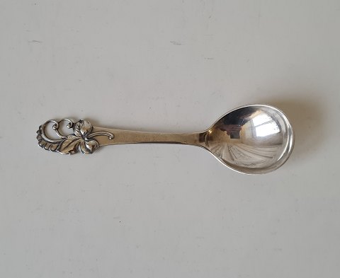 Marmalade spoon in silver from 1935