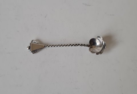 Salt spoon in silver