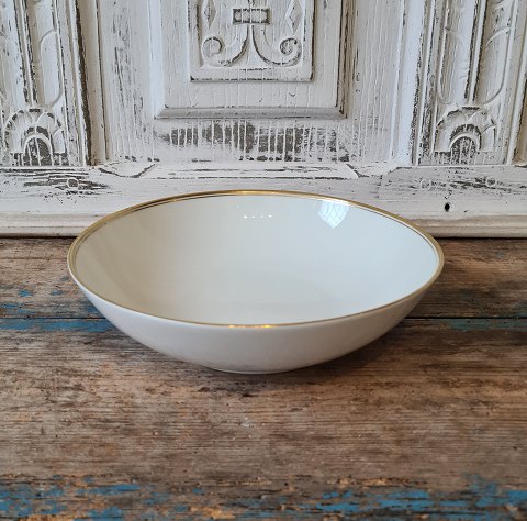 Royal Copenhagen Stel no. 1222 bowl no. 9024