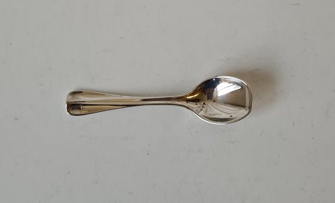 Kent salt spoon in silver