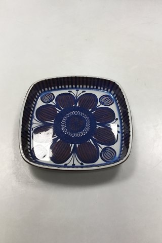 Royal Copenhagen Faience Bowl with blue decoration No 167/2883