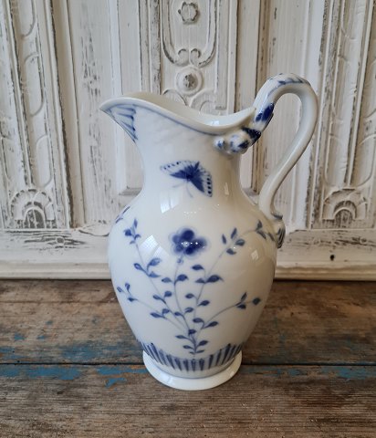 B&G Butterfly milk jug no. 81