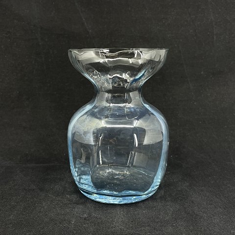 Lyseblåt hyacintglas fra Holmegaard Glasværk med fejl
