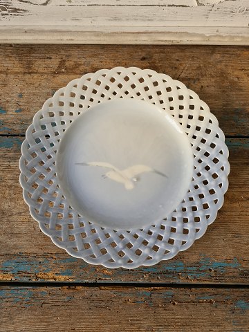 B&G Seagull without gold plate with double lace 24 cm. 1902-14