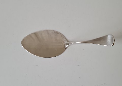 Patricia cake spade in silver