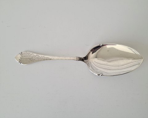 Bernstorff serving spade in silver from 1933