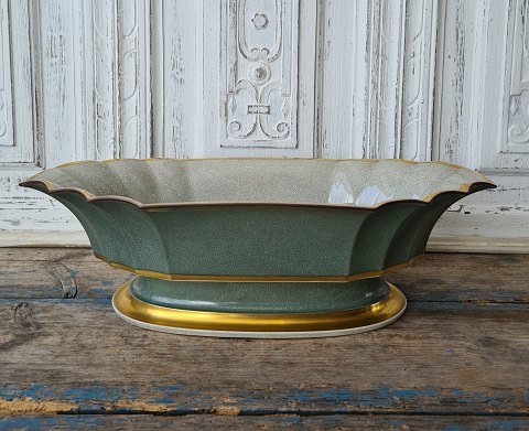 Royal Copenhagen green Craquelé bowl on foot with gold edge No. 457/2616