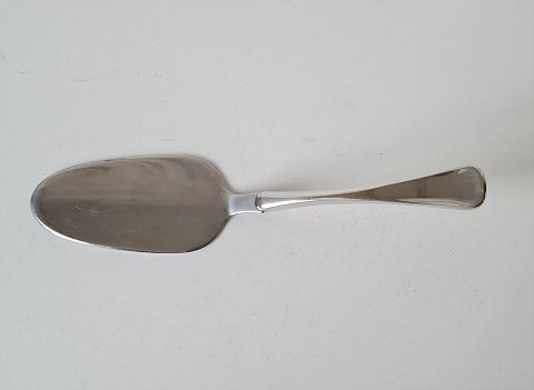 Patricia cake spatula in silver and steel 20.5 cm.