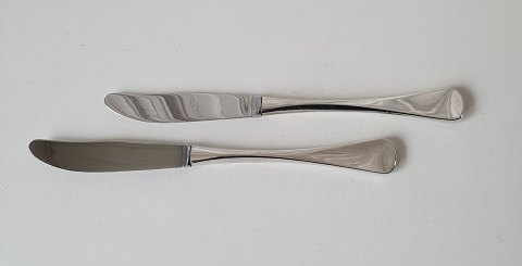 Patricia dinner knife in silver and steel 22 cm.