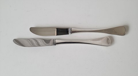 Patricia lunch knife in silver and steel 19.6 cm.