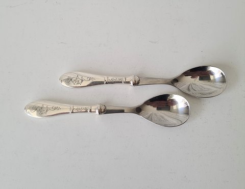 Wedelsborg egg spoon in silver and steel