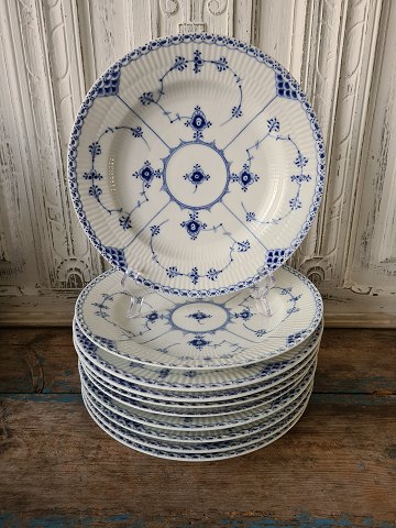 Royal Copenhagen Blue Fluted half-lace dinner plate no. 571 - 25.5 cm.