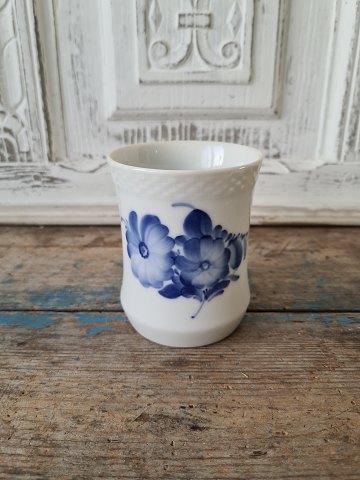 Royal Copenhagen Blue Flower cigar cup  no. 8254