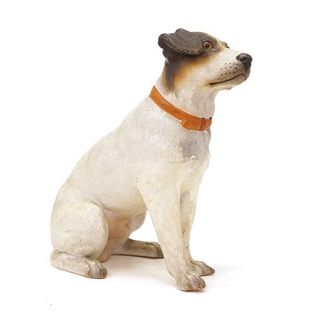 Grosse Figur in Form von einem Hund. Österreich um 
1880. H: 32cm