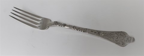 Antik rococo. Sølvbestik (830). Middagsgaffel. Længde 22 cm.