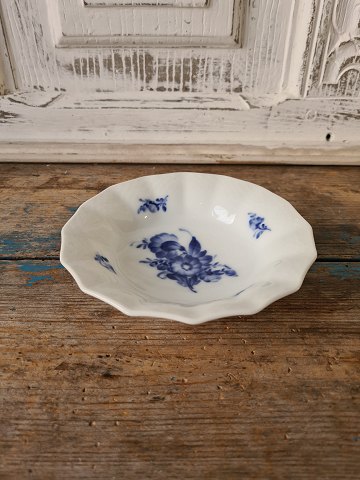 Royal Copenhagen Blue Flower dish No. 8007