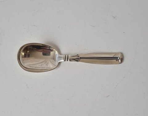 Lotus jam spoon in silver