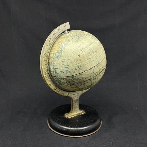 Old French globe