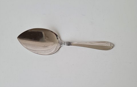 Gråsten cake server in silver