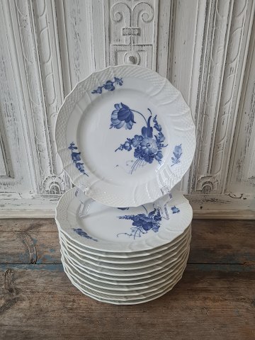 Royal Copenhagen Blue Flower lunch plate no. 1623 - 22 cm.