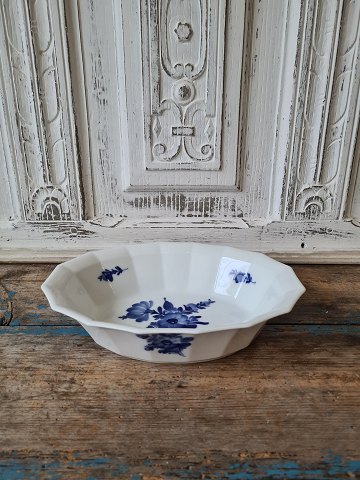 Royal Copenhagen Blue Flower oval bowl No. 8632