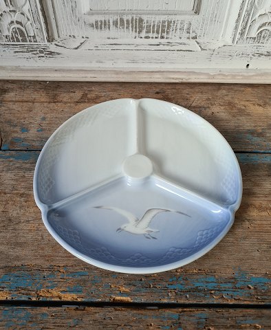 B&G Seagull without gold cabaret dish no. 221