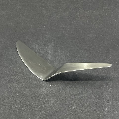 Arne Jacobsen spade from Georg Jensen