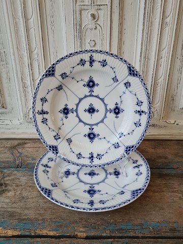 Royal Copenhagen Blue luted half lace dinner plate no. 571 - 1894-1900