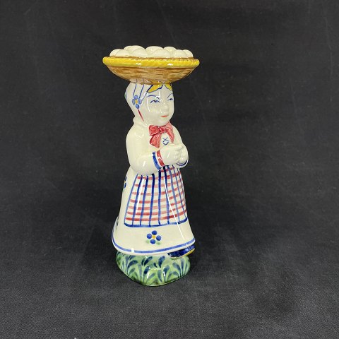 Childrens aid day figurine from 1947 - Lady with the eggs