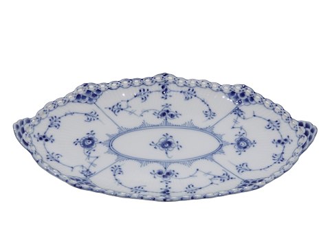 Blue Fluted Full Lace
Oblong dish 25 cm.