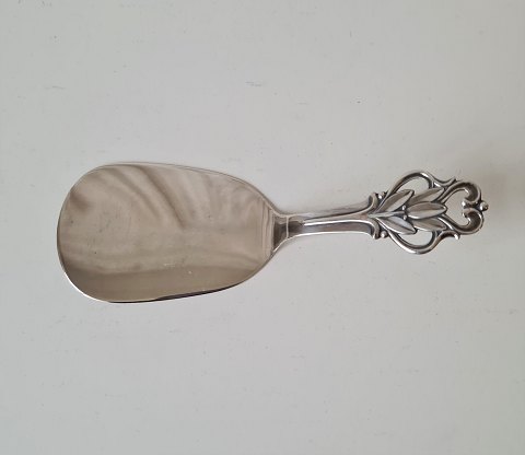 Cake spatula in silver from 1958