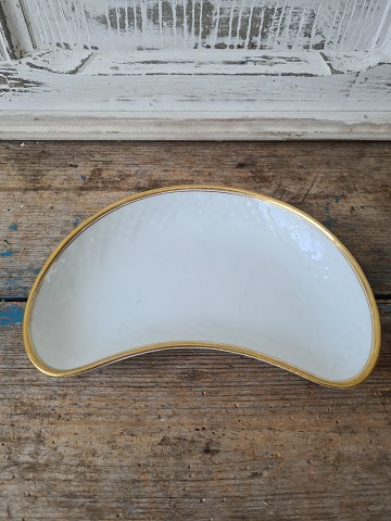 B&G Hartmann moon-shaped dish no. 41