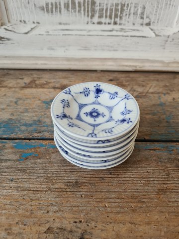 Royal Copenhagen Blue fluted butter cup no. 7