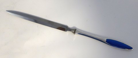 Frigast ( P.F ). Brevkniv med sølvskaft (925). Med blå emalje. Længde 23 cm.
