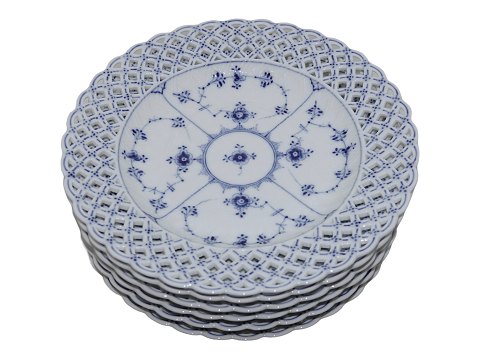 Blue Fluted Full Lace
Large double lace plate / platter