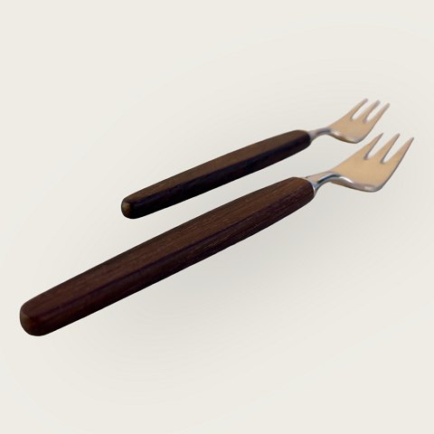 Lundtofte
Rosewood cutlery
Dinner fork
*DKK 75