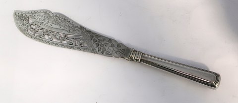 S. & M. Benzen, Copenhagen (S & MB). Serving knife for fish. Silver (830). 
Length 31 cm. Produced 1904.
