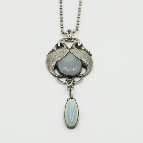 Evald Nielsen; Silvernecklace set with two moonstones Evald Nielsen; Silvernecklace set with two moonstones