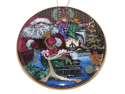 oBing & Grøndahl
Christmas ornament with Santa Claus and gifts