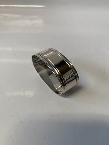 Napkin ring Silver
Size 1.7 x ø 5.1 cm.
Stamped: Cohr 830S
