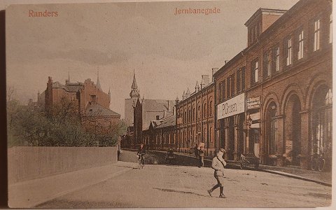 Ubrugt postkort: Motiv fra Jernbanegade i Randers
