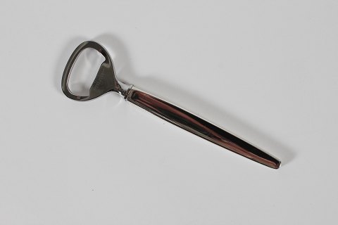 Georg Jensen
Cypres cutlery
Bottle opener
L 14 cm