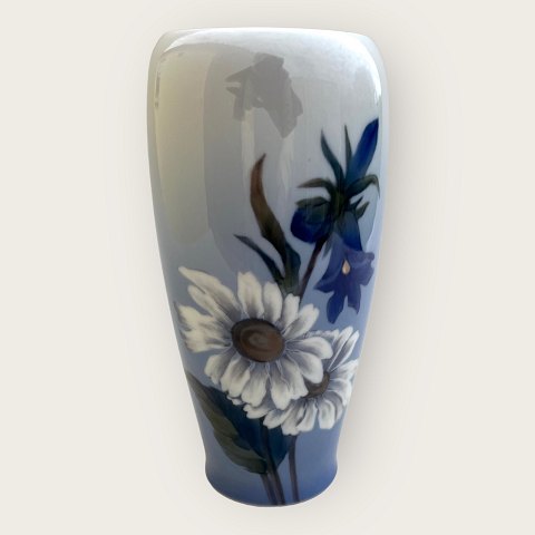 Royal Copenhagen
Vase
#2651/ 235
*250 DKK